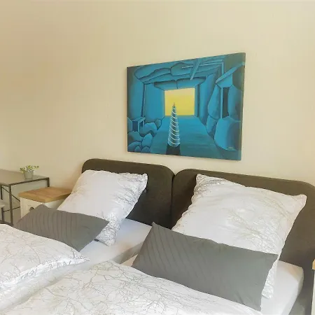 דירה - Art - 2 Schlafzimmer, Voll Ausgestattete Kueche, Modernes Badezimmer, Schnelles Wlan *